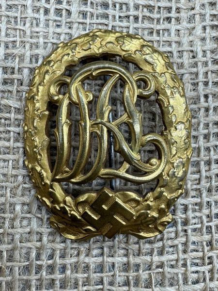 DRL sports badge, 1st class, gold-plated