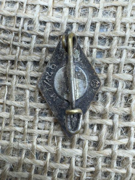 Hitler Jugend diamond, Hst. RZM M1/149