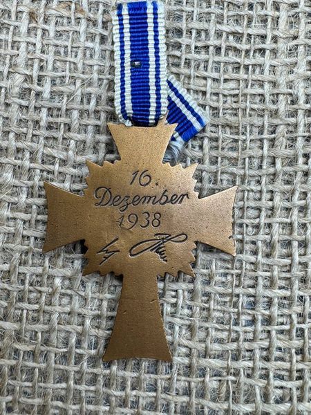 Mother's Cross 1938, 3rd class, bronze