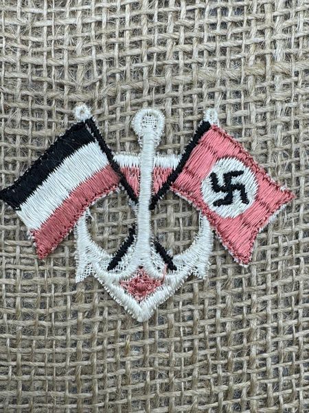 Kriegsmarine-Uniformabzeichen