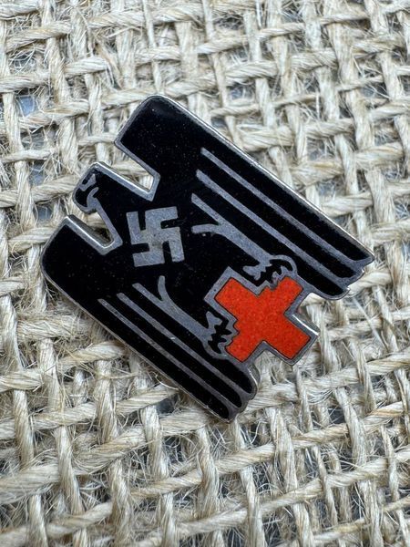 German Red Cross (DRK) - Civilian Badge