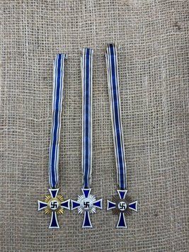 Total set 3x mother&rsquo;s cross 1,2,3 class