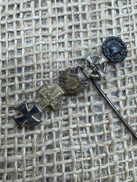 5x Miniatures: 1914 Iron Cross, Lippe, Hindenburg Cross, Long Service Award (50 Years), Wound Badge &ndash; RARE